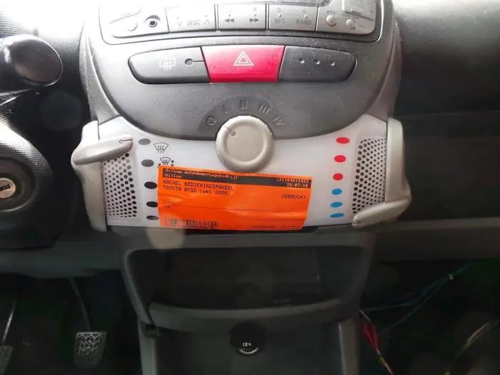 Panel de control de calefacción Toyota Aygo
