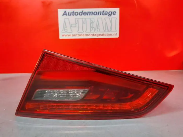 Luz trasera derecha Audi A3