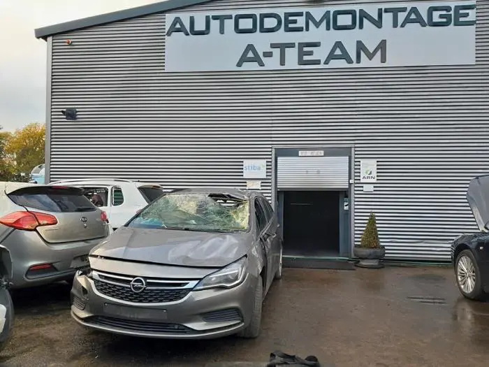 Mecanismo de cerradura de puerta de 4 puertas izquierda delante Opel Astra