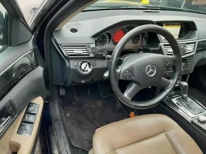 Panel de instrumentación Mercedes E-Klasse