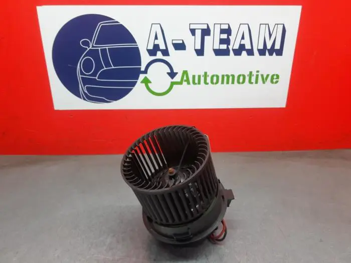 Motor de ventilador de calefactor Peugeot 208