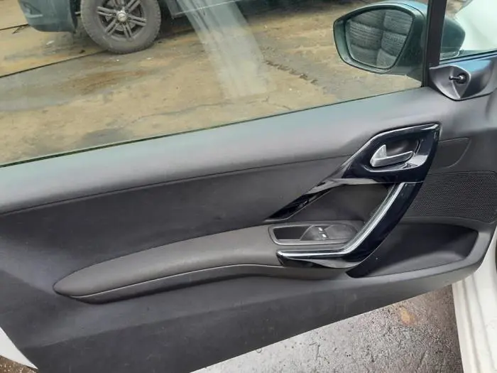 Juego y módulo de airbag Peugeot 208