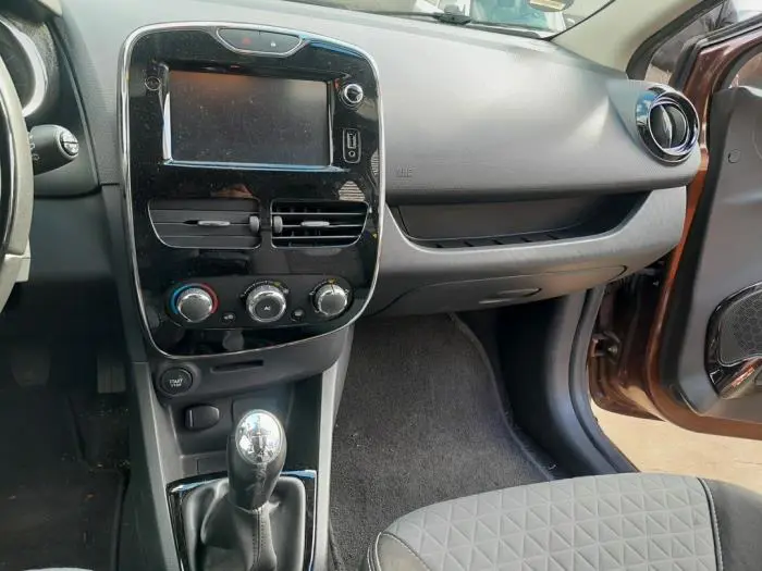 Rejilla de aire de salpicadero Renault Clio