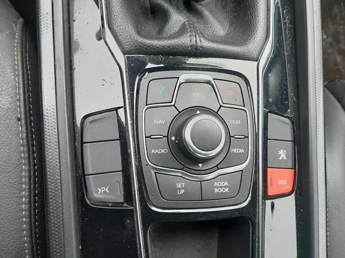 Panel de control de navegación Peugeot 508