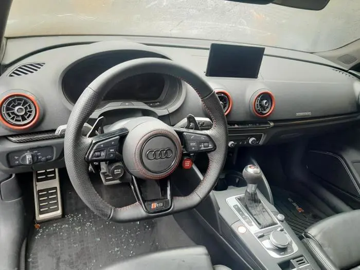 Cinturón de seguridad izquierda delante Audi RS3