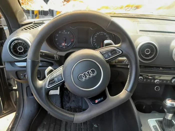 Panel de instrumentación Audi RS3