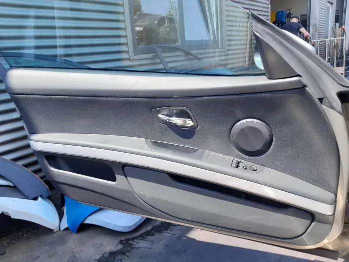 Tapizado de puerta de 2 puertas izquierda BMW 3-Serie