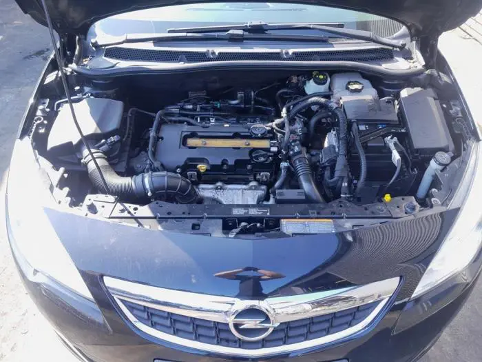 Medidor de masa de aire Opel Astra