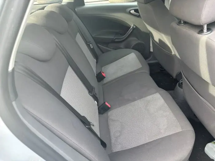 Cinturón de seguridad derecha detrás Seat Ibiza