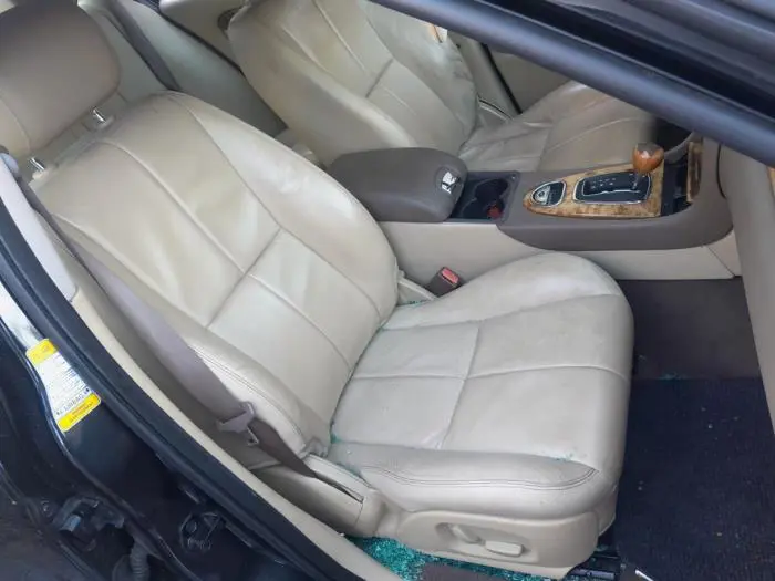 Cinturón de seguridad derecha delante Jaguar S-Type