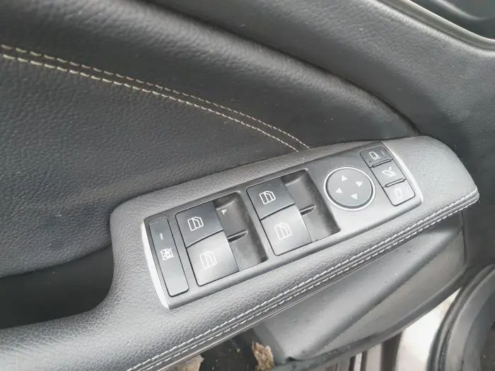 Interruptor de ventanilla eléctrica Mercedes A-Klasse