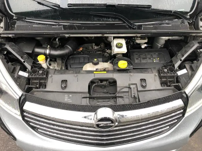 Cuerpo de filtro de aire Opel Vivaro
