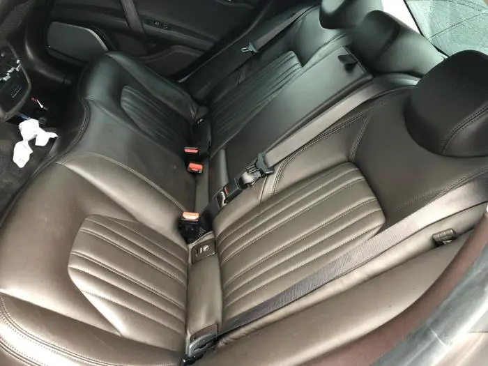 Cinturón de seguridad izquierda detrás Maserati Ghibli