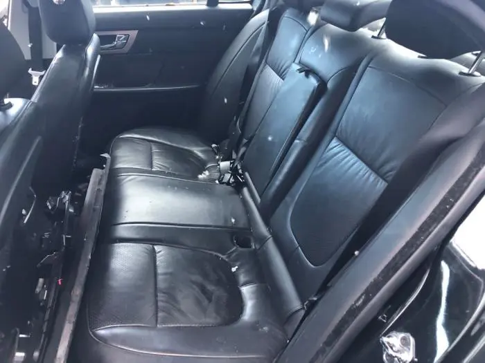 Cinturón de seguridad izquierda detrás Jaguar XF