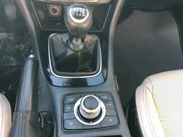 Botón I-Drive Mazda 6.