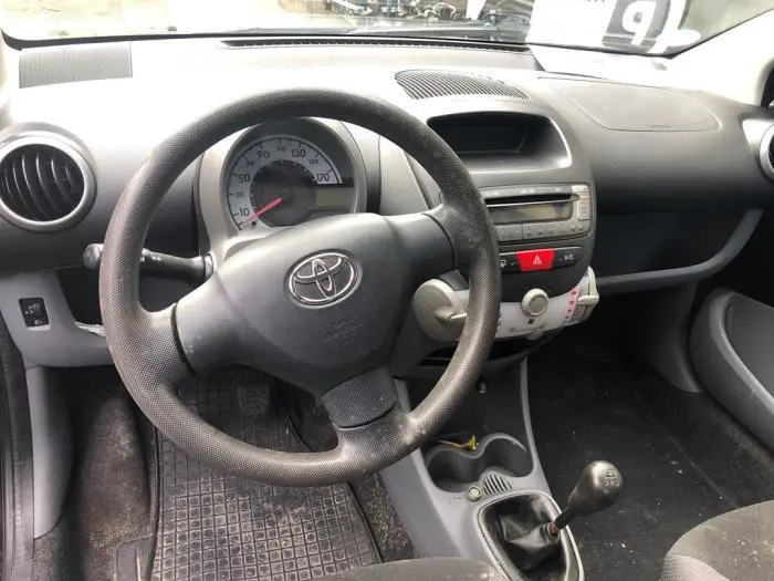 Cinturón de seguridad izquierda delante Toyota Aygo