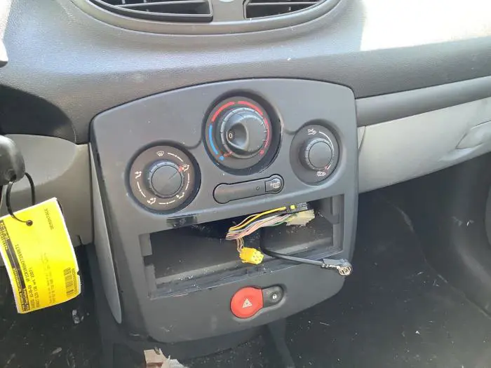 Panel de control de calefacción Renault Clio