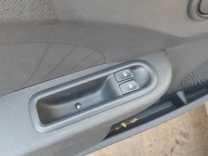 Interruptor de ventanilla eléctrica Renault Twingo