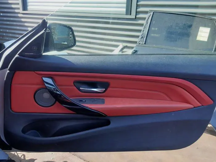 Tapizado de puerta de 2 puertas izquierda BMW 4-Serie