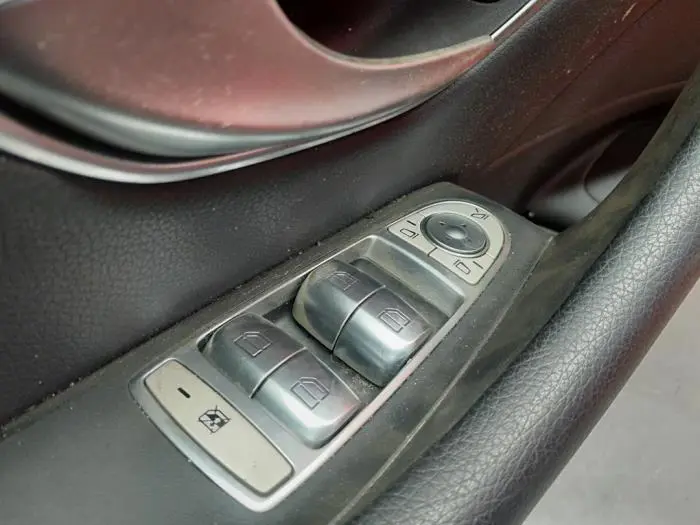 Interruptor de ventanilla eléctrica Mercedes E-Klasse
