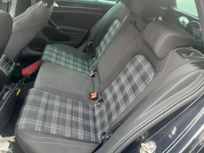 Cinturón de seguridad centro detrás Volkswagen Golf