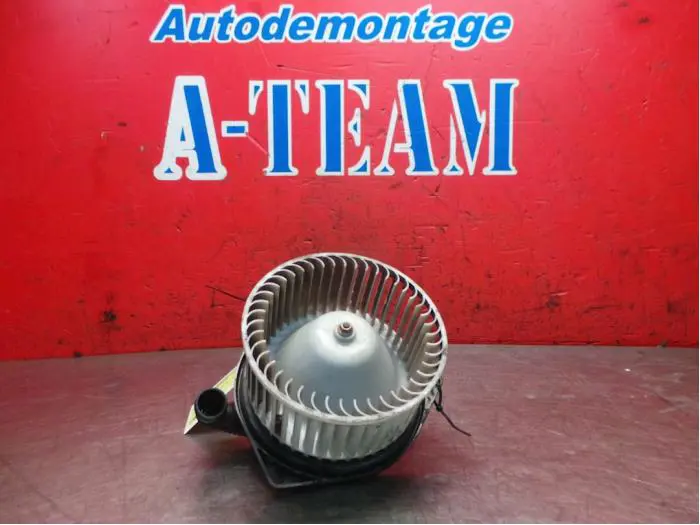 Motor de ventilador de calefactor Nissan Almera